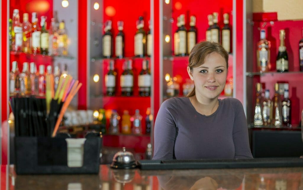 high end bartender salary
